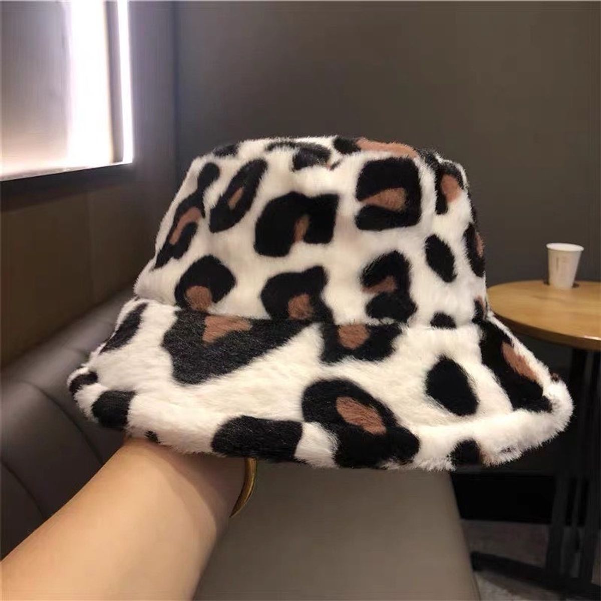 Crazy fur you bucket hat HWZZ151 image