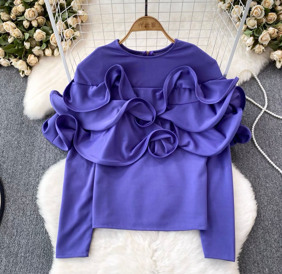 Belong together ruffle top TZZ1935 image