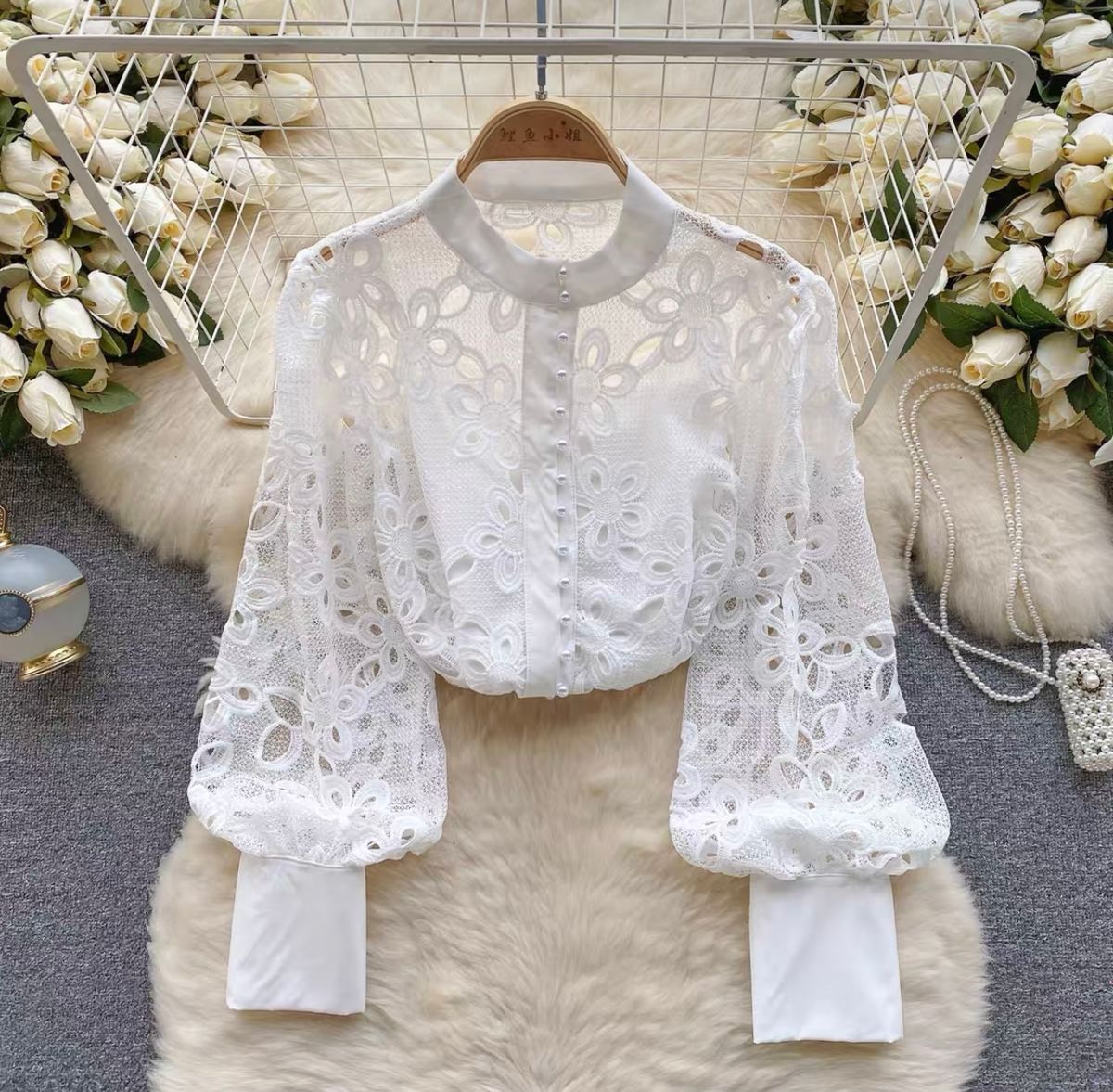 Yasmeen lace blouse BZZ600 image