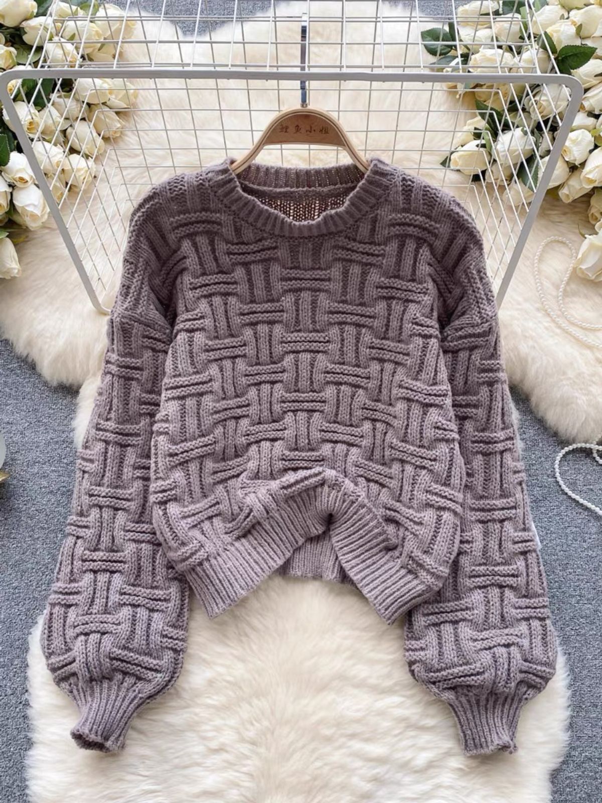 Heart to heart cuddles sweater SSZZ811 image