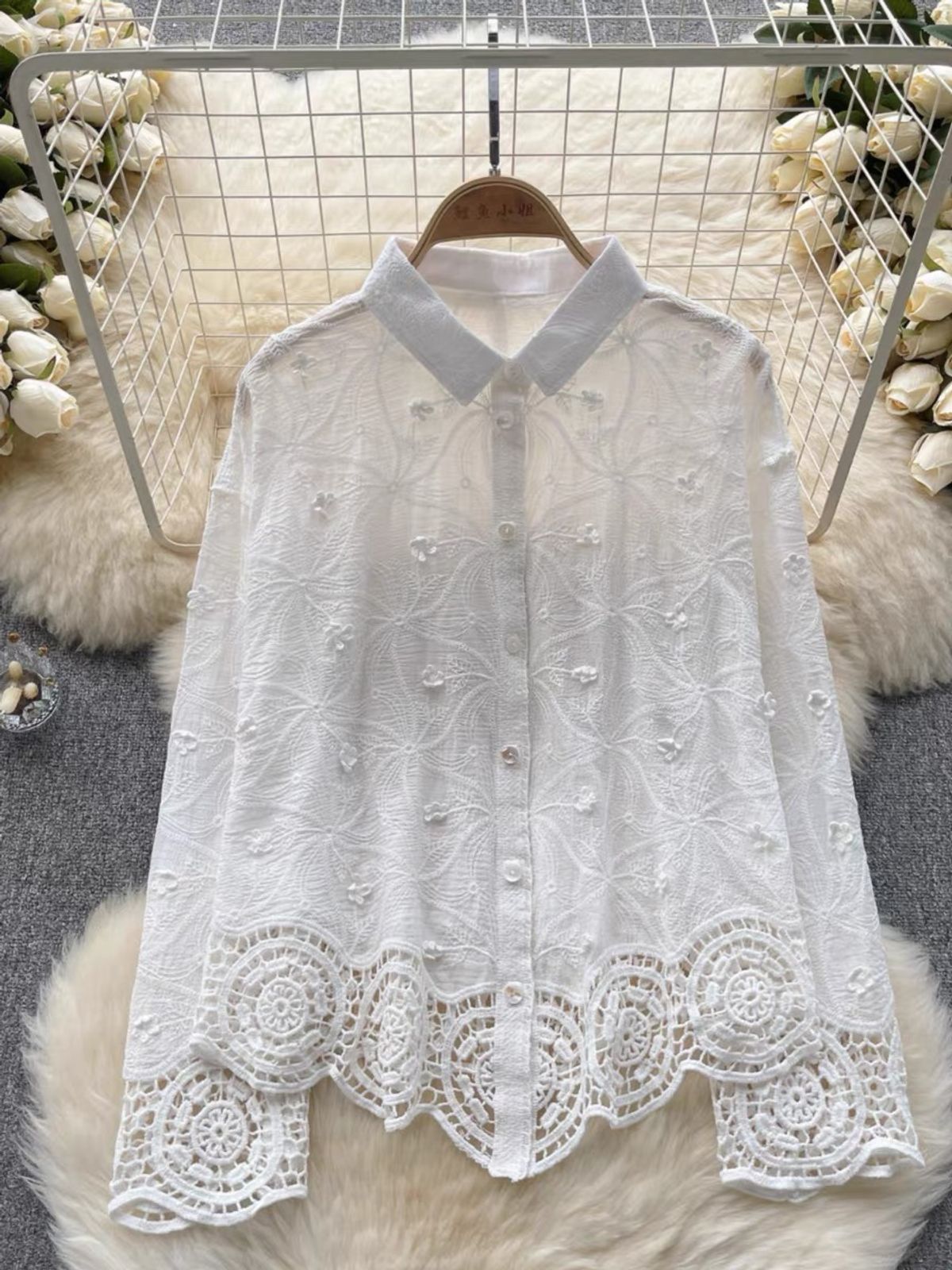 Hailey lace blouse BZZ463 image