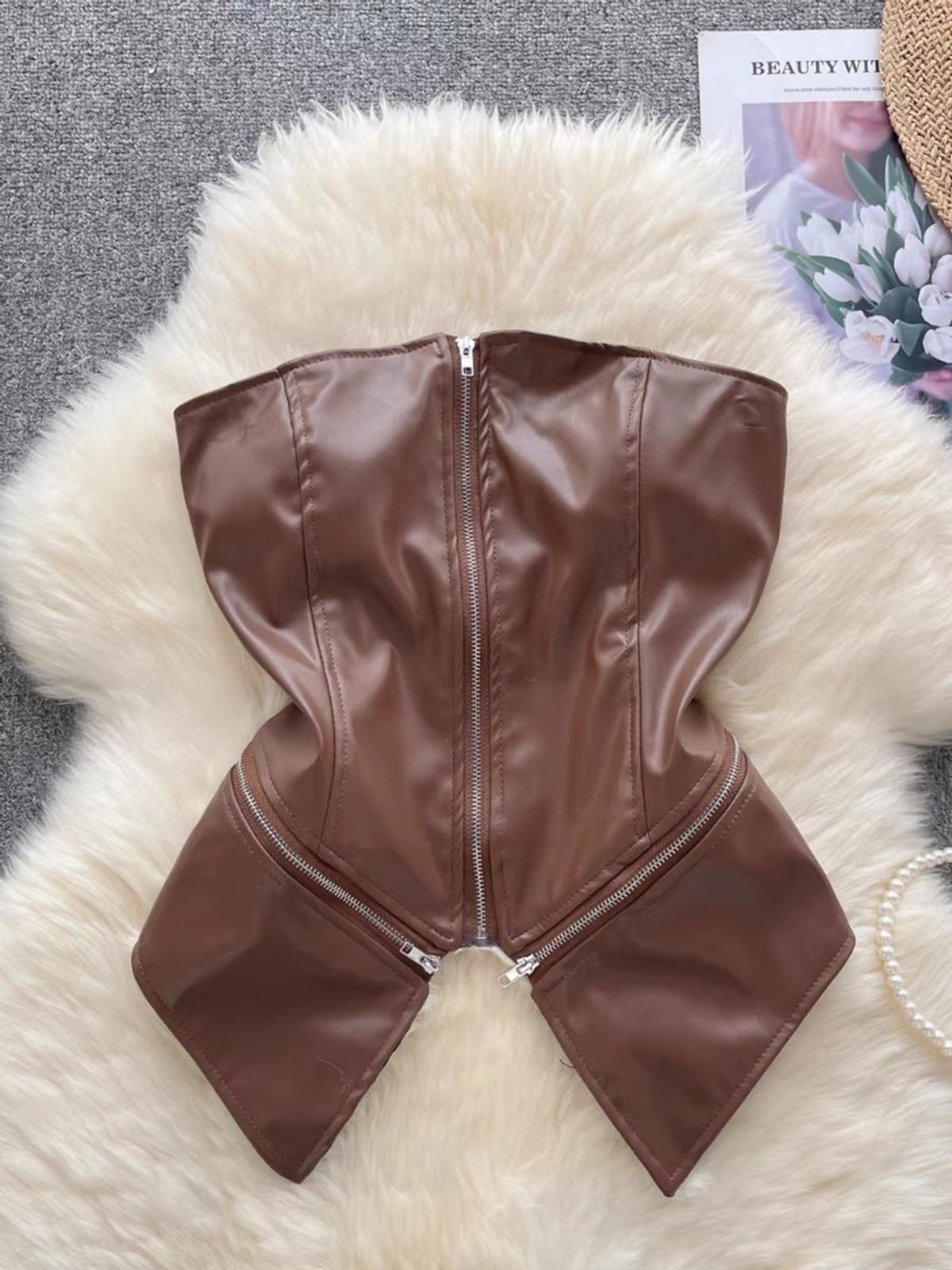 Last minute corset leather top TZZ2028 image