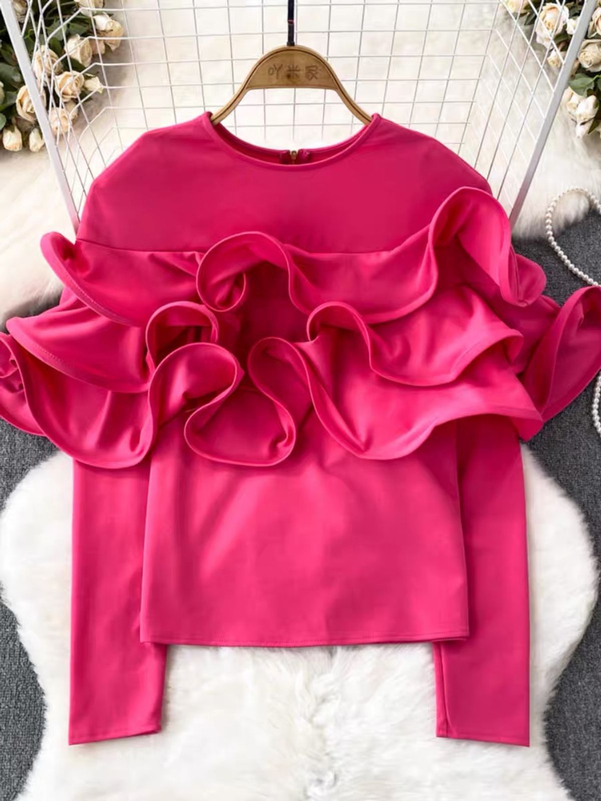 Belong together ruffle top TZZ1935 image