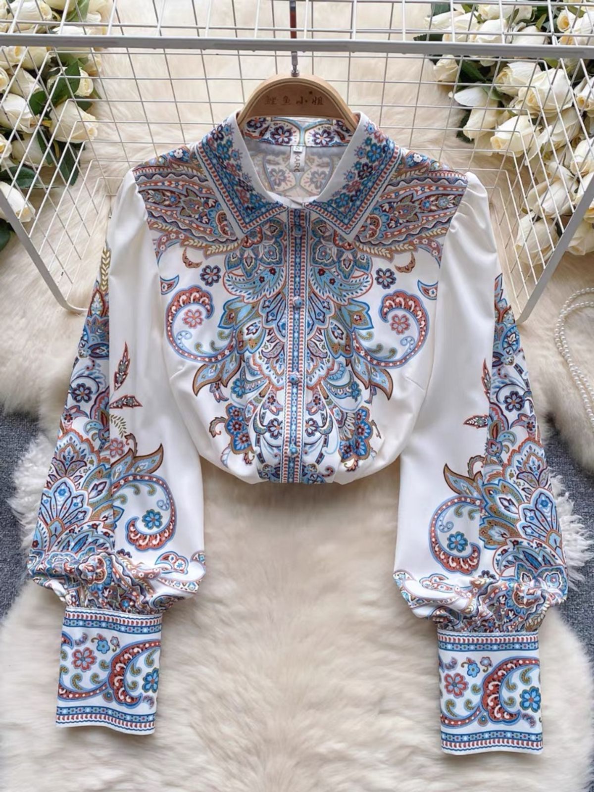 Chasing summer print blouse BZZ455 image