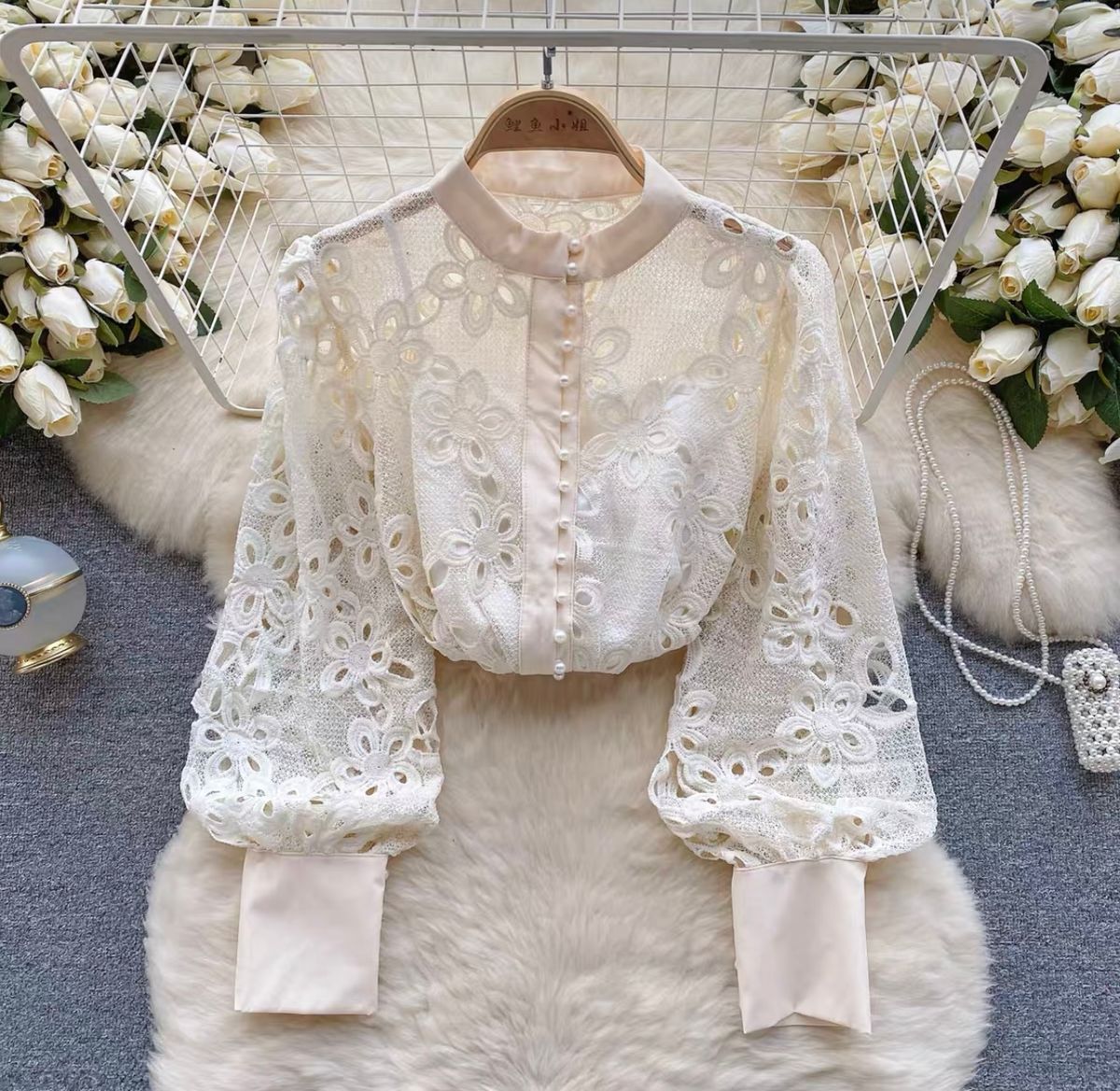 Yasmeen lace blouse BZZ600 image