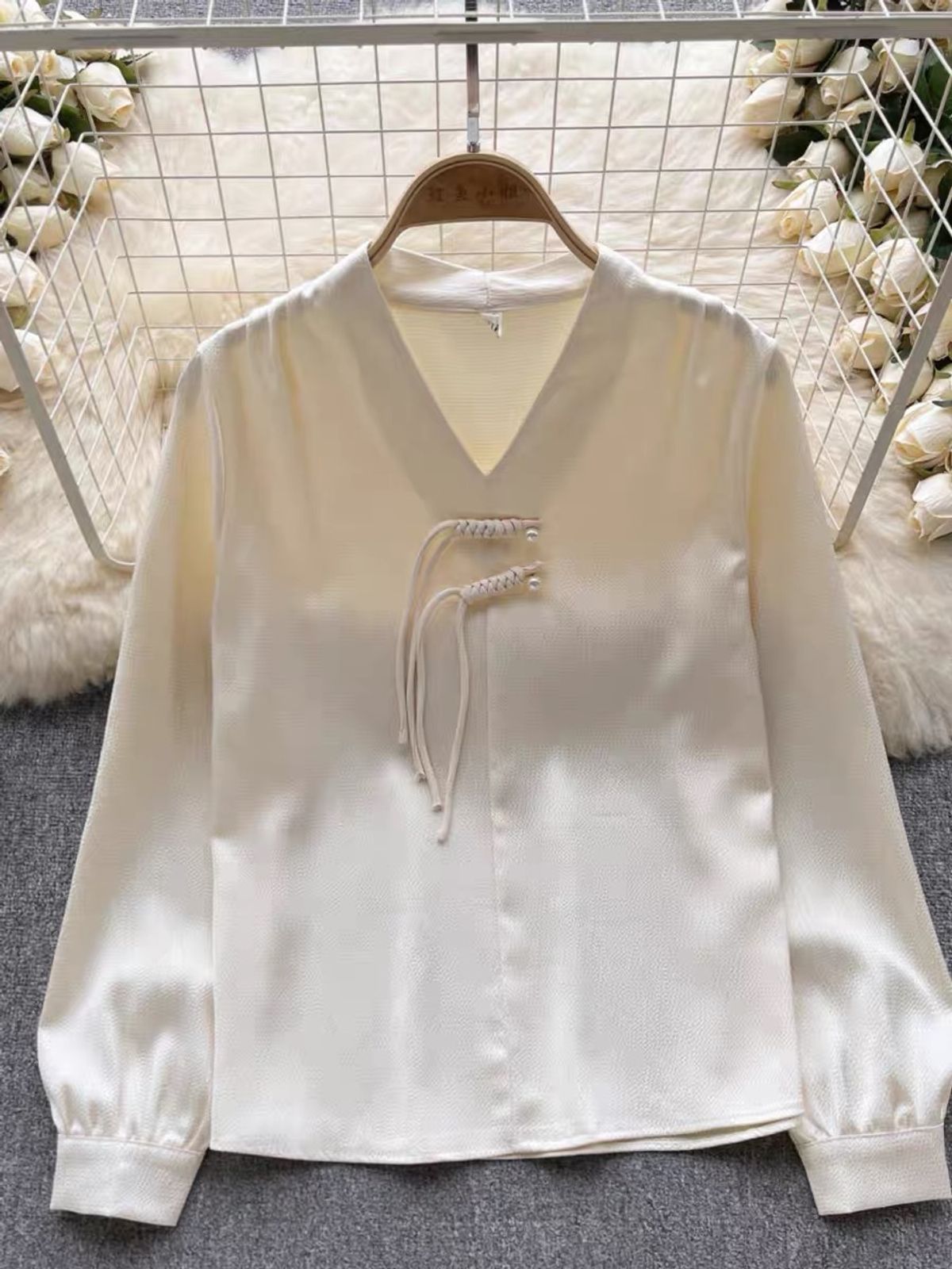 Mimi silk blouse BZZ480 image