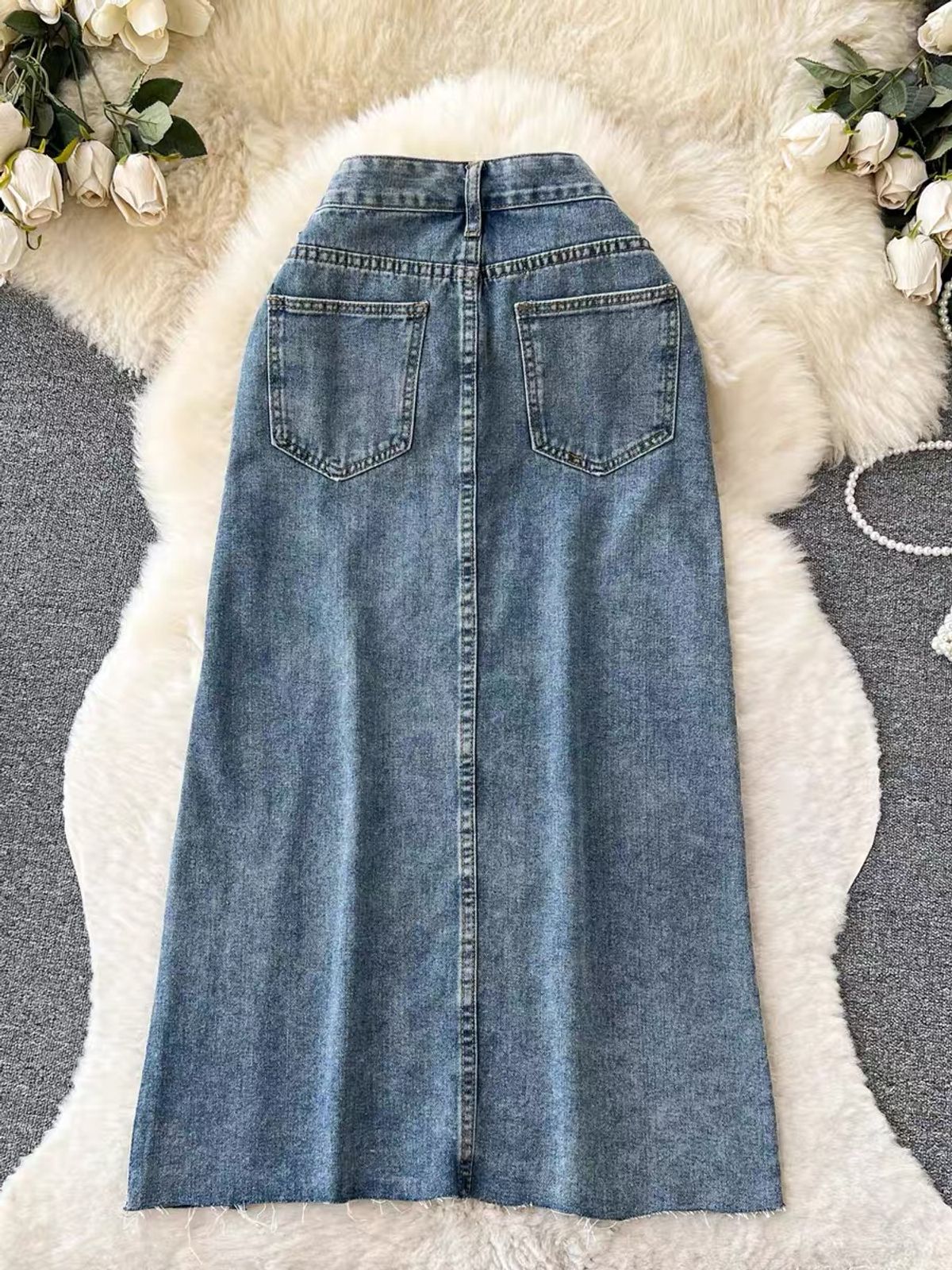 Spotlight on denim skirt SZZ466 image