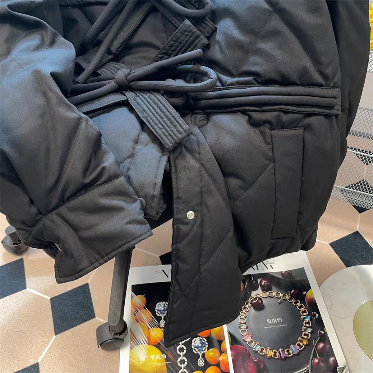 Feeling bold puffer jacket PJZZ102 image