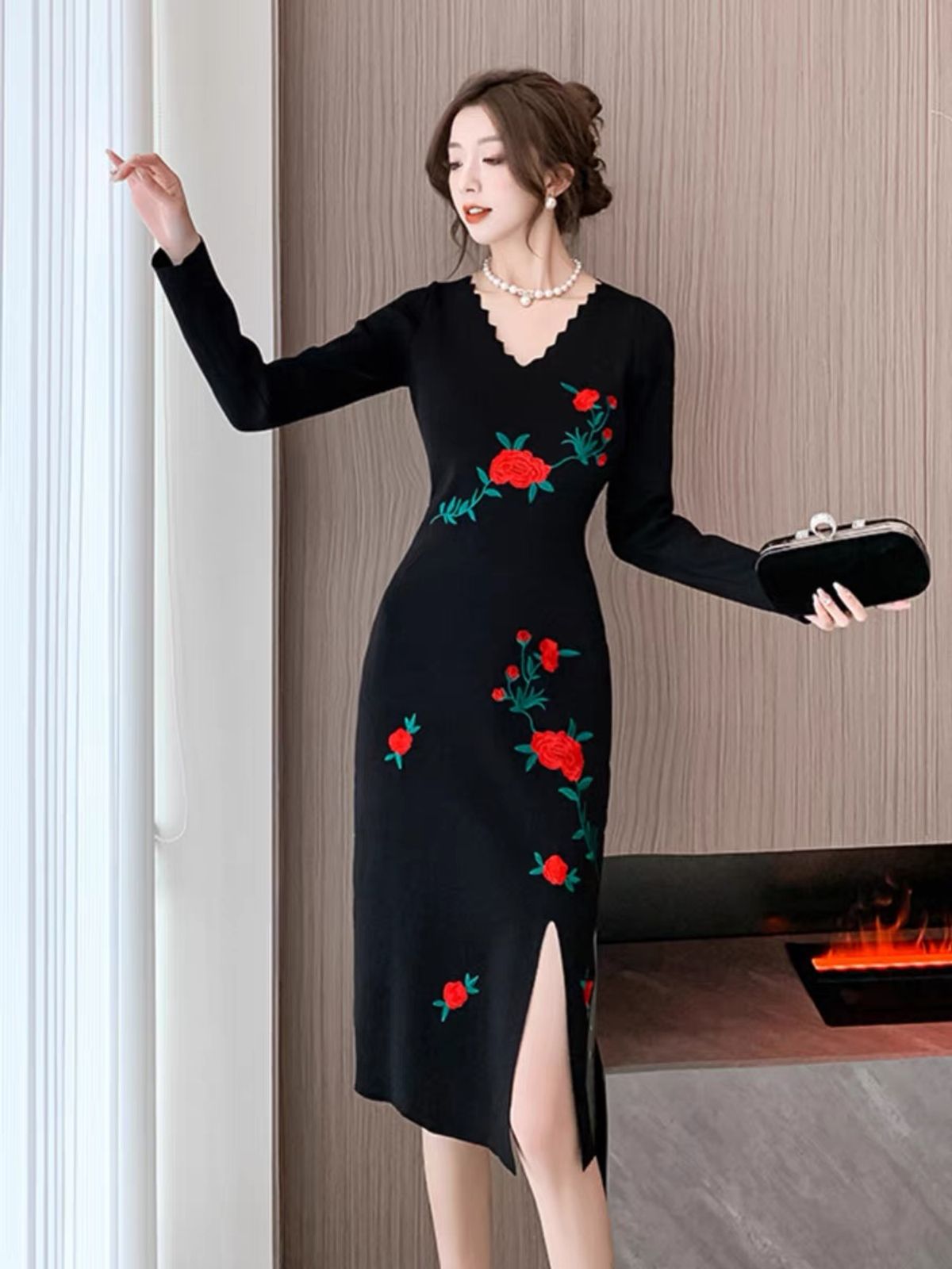 Love hurts roses sweater gown BBZZ1439 image