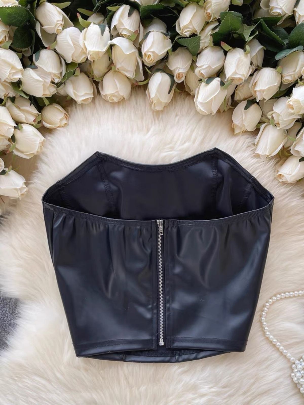 Alyssa crop leather top TZZ2175 image