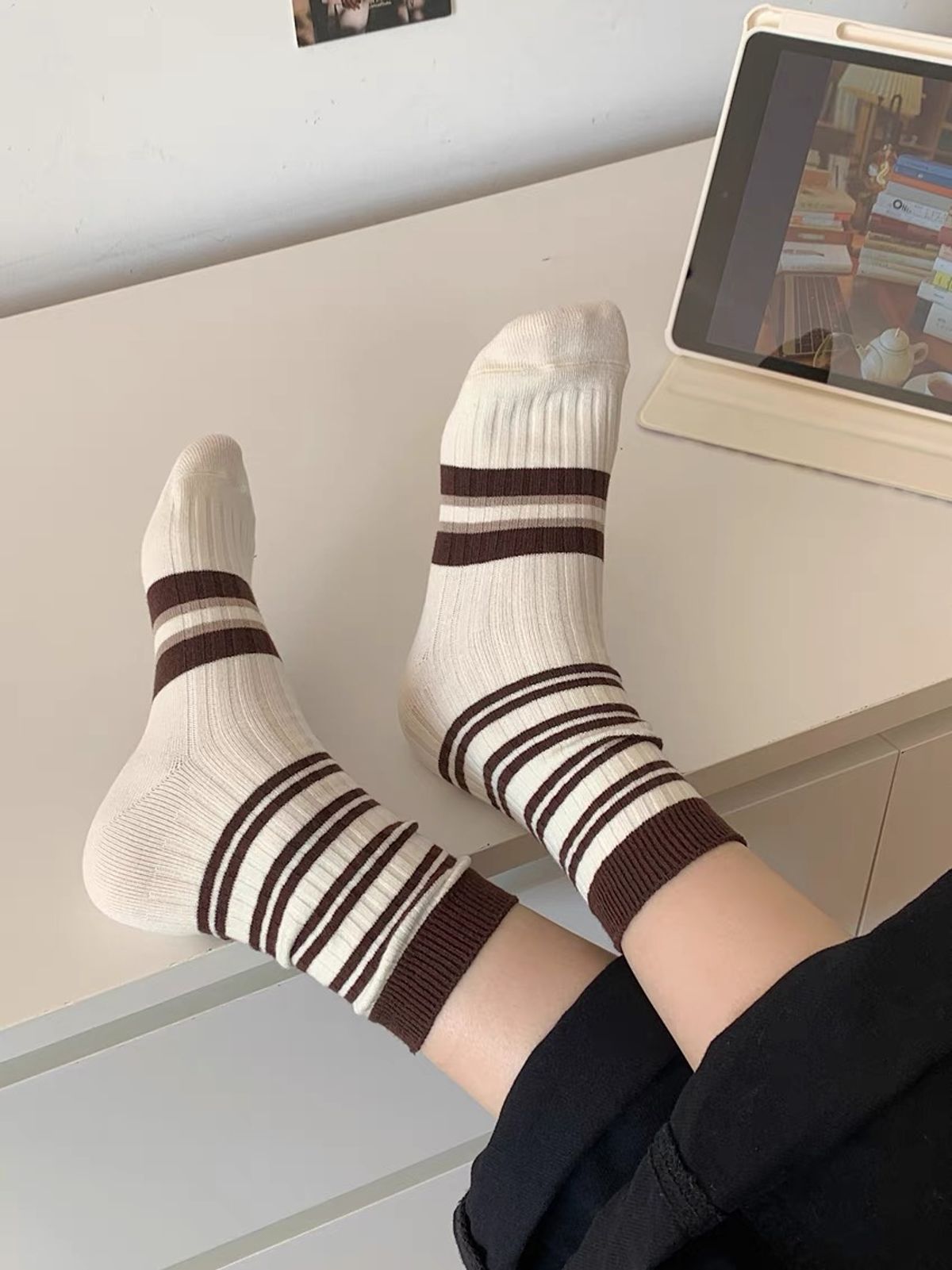 Your fav high quality winter socks AZZ602 image