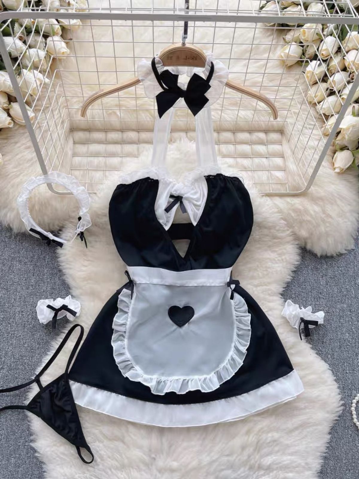 Just want you sexy Christmas maid set LZZ392 image