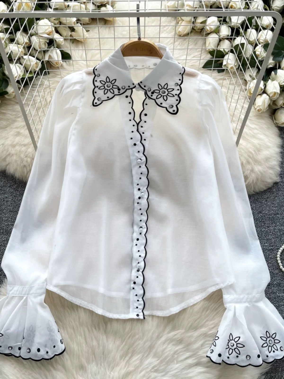 Charlie’s dream blouse BZZ807 image