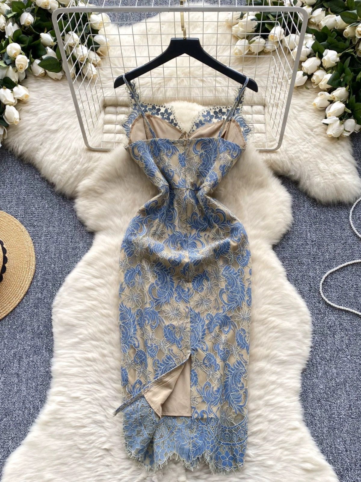 Follow back lace dress FBC278 image