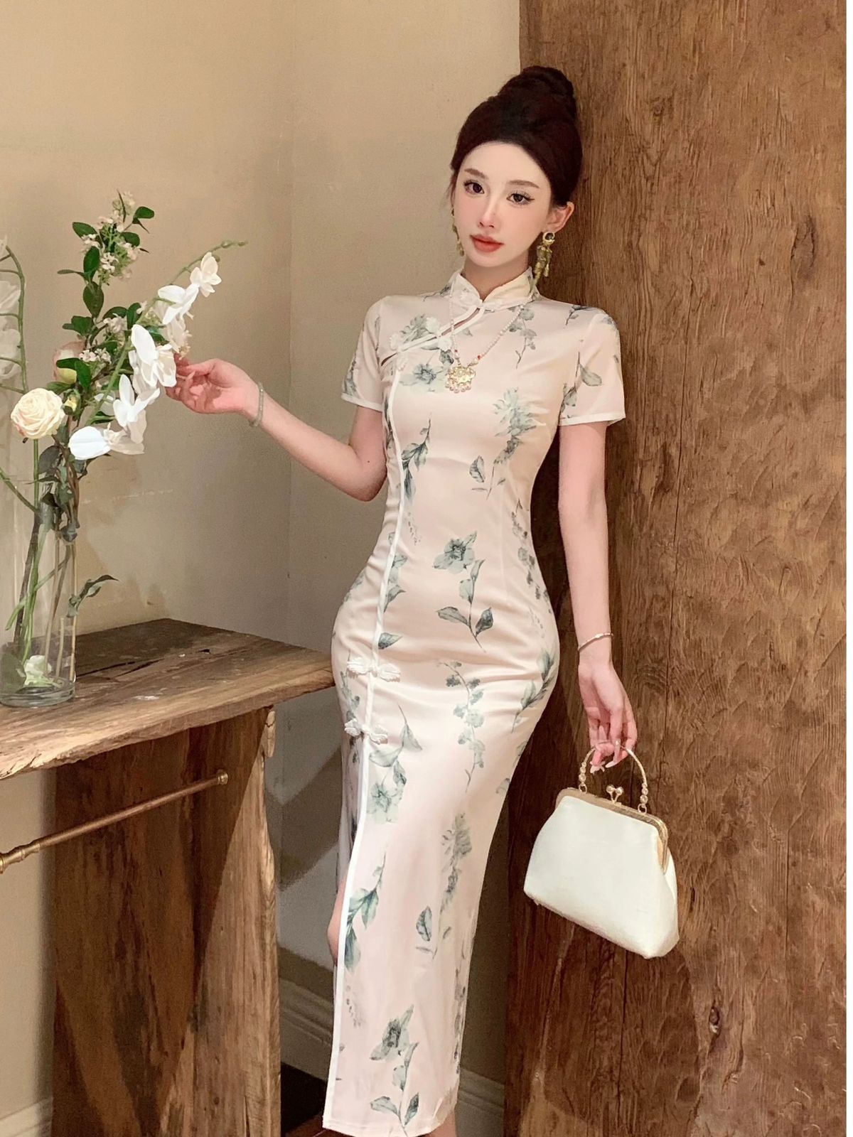 Royal fantasies qipao dress Q221 image