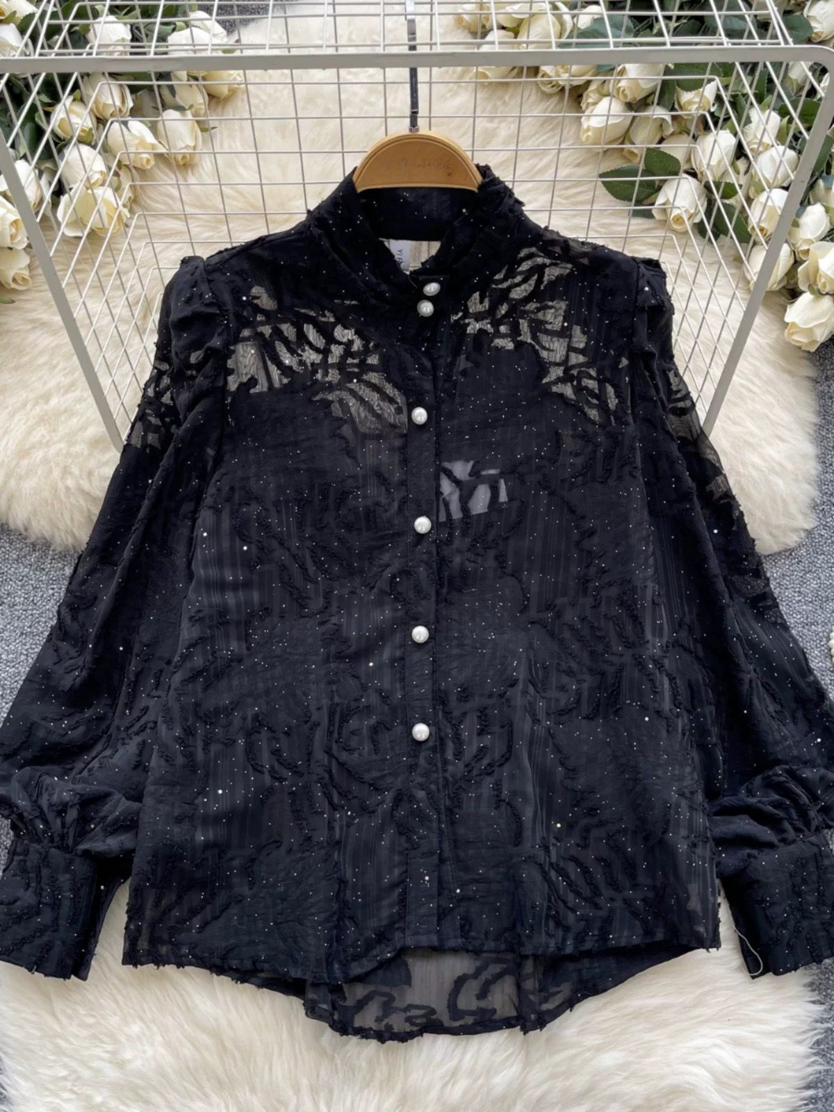 Lingering feelings blouse BZZ798 image