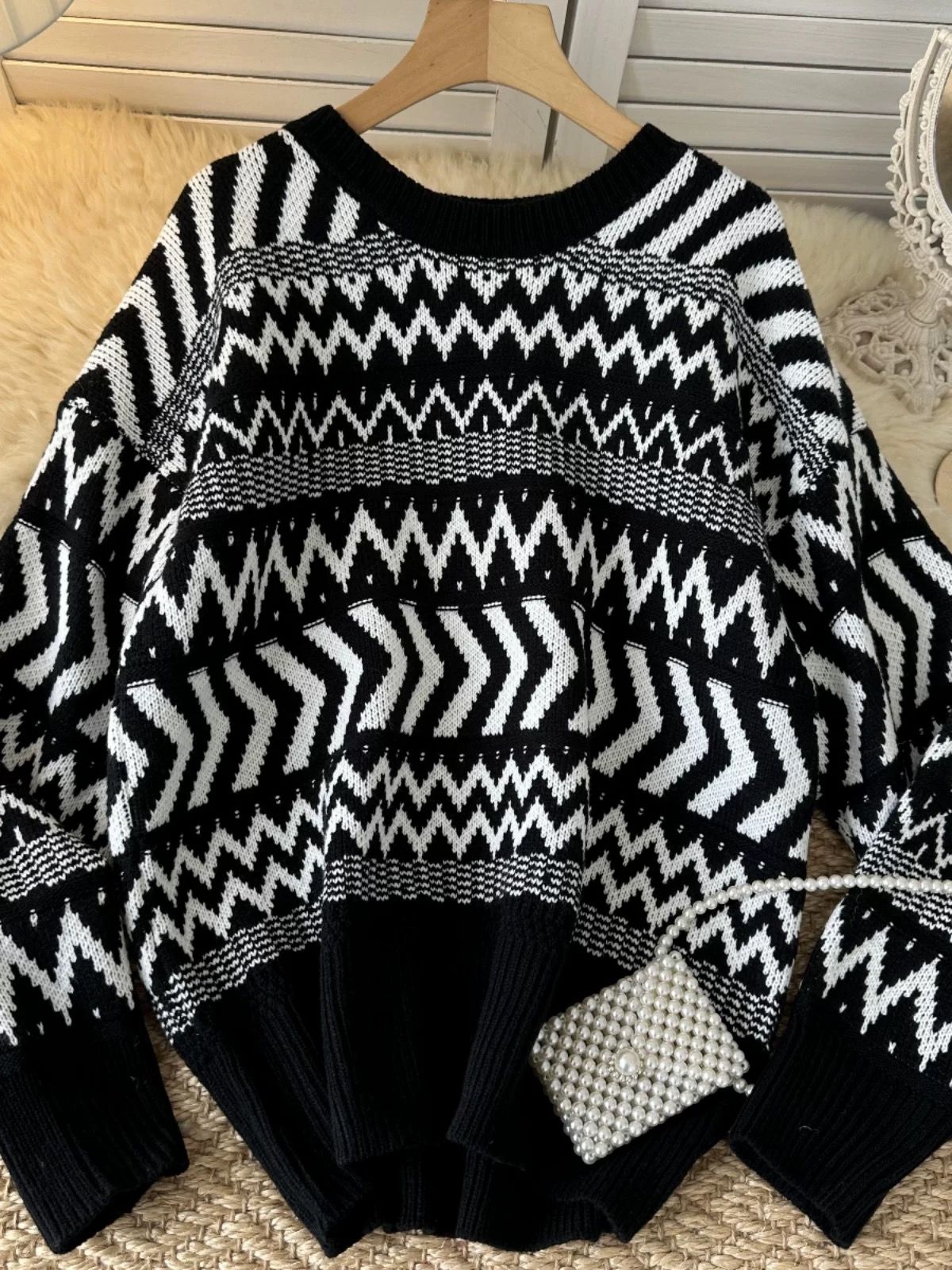 Break your cold knitted sweater KS110 image