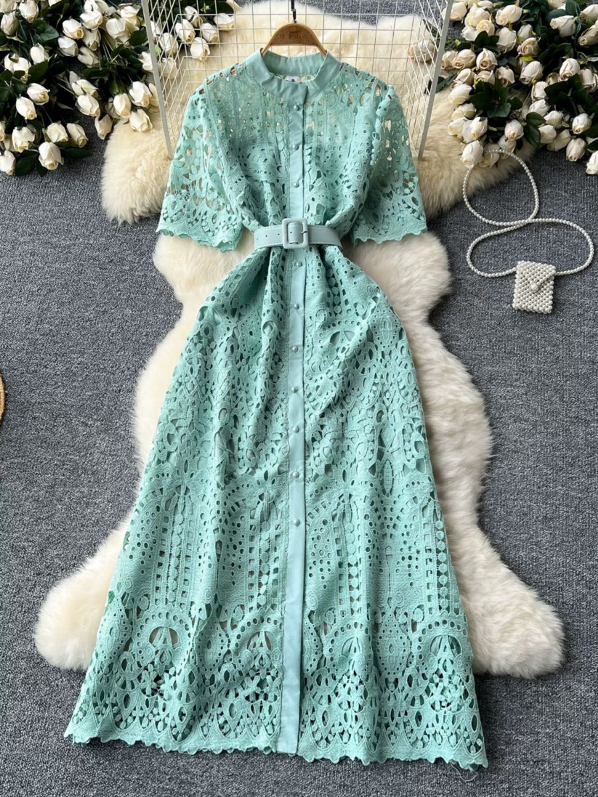 Good vibrations lace dress FD900 image