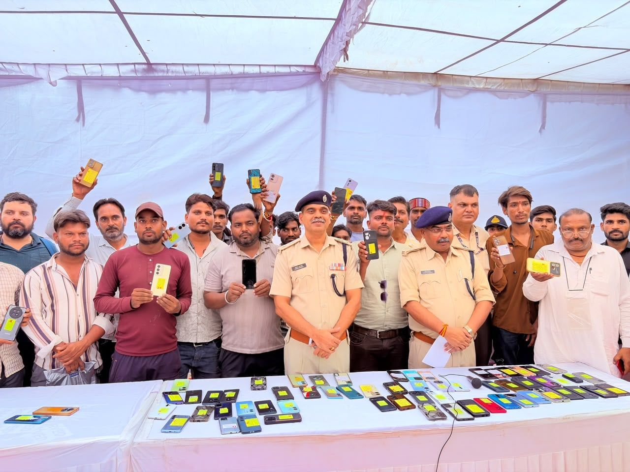 गणेश उत्सव के अवसर पर भोपाल देहात पुलिस की सौगात, “ऑपरेशन विश्वास” के तहत 87 गुम मोबाइल बरामद, कुल कीमत लगभग ₹18 लाख, देखें वीडियो