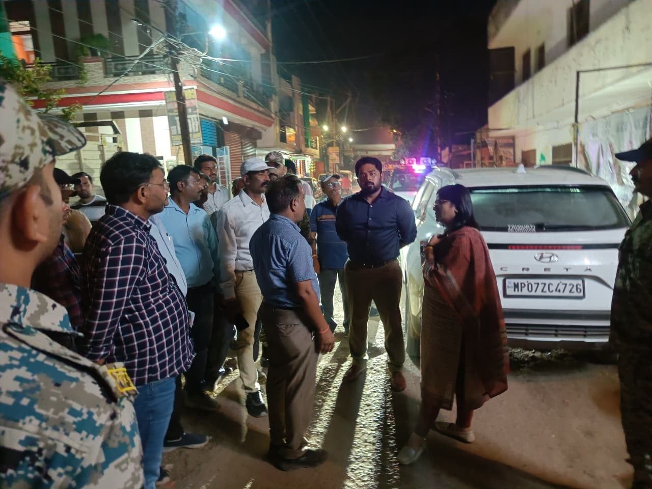 ग्वालियर: रानीपुरा बस्ती में कलेक्टर रुचिका चौहान का औचक निरीक्षण