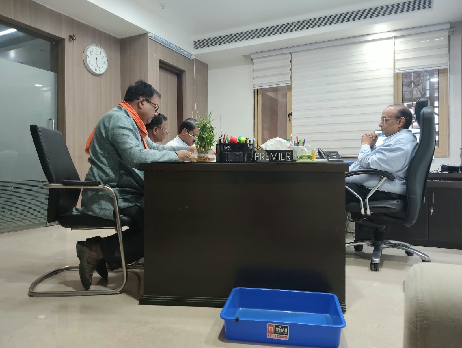 पीएचई जल भवन मुख्यालय का घेराव स्थगित, अपर मुख्य सचिव के हस्तक्षेप के बाद कर्मचारी मांगों पर बनी सहमति
