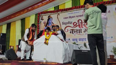 पितृमोक्ष श्रीराम कथा महोत्सव के द्वितीय दिवस उमड़ा श्रद्धालुओं का सैलाब