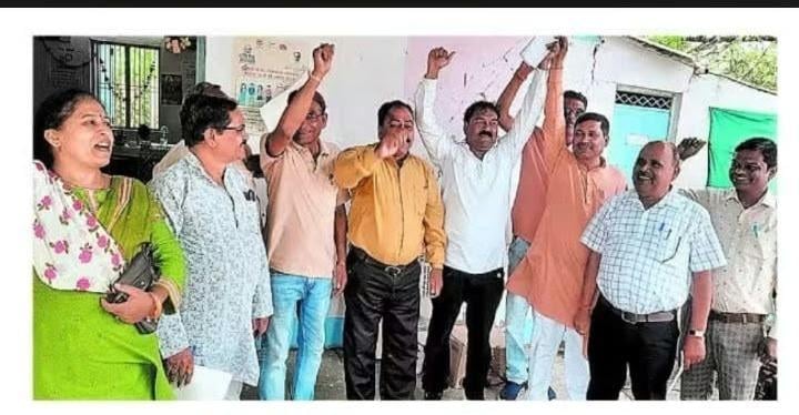 नियमित शिक्षकों का असहयोग सत्याग्रह का ऐलान, TET, पदोन्नति और ई-अटेंडेंस को लेकर सरकार को एक सप्ताह का अल्टीमेटम