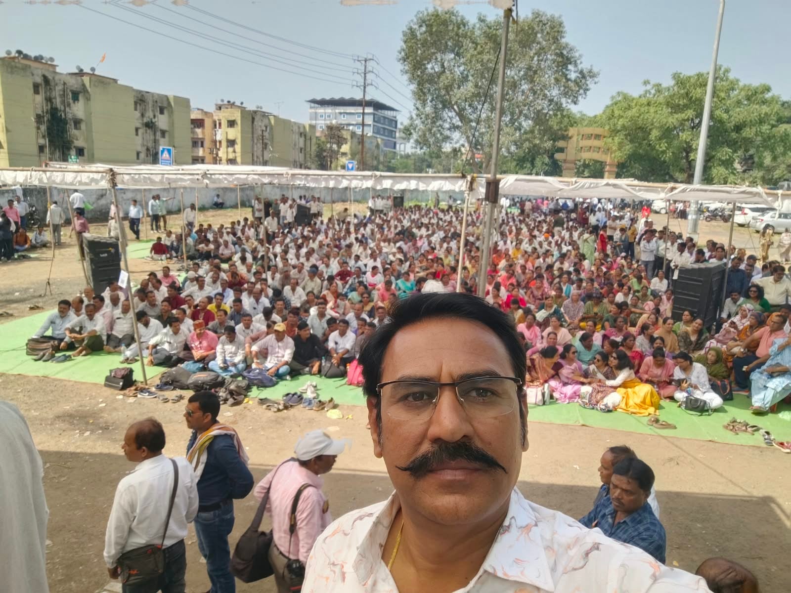 भोपाल में शिक्षकों का प्रदर्शन: नियुक्ति दिनांक से वरिष्ठता समेत चार मांगों को लेकर आंबेडकर पार्क में जुटे शिक्षक