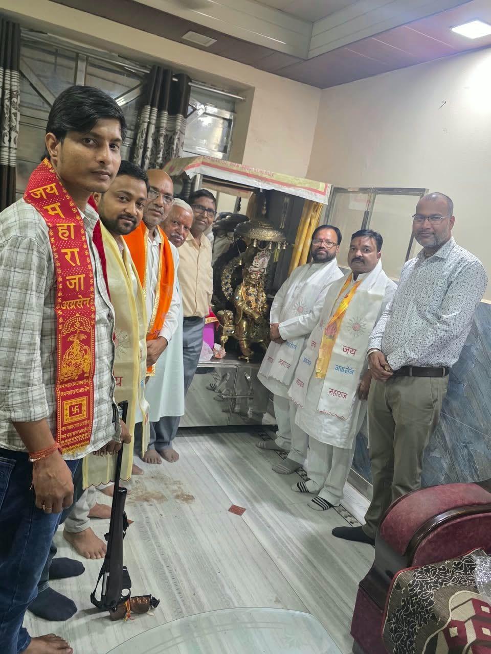 शोक की घड़ी में अग्रवाल परिवारों का सहारा बनेगा अग्रवाल संघ, पहले दिन भोजन की व्यवस्था