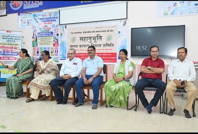 पीएम संकल्प पत्र दिवस पर 180 बालिकाओं ने पूर्व अपर आयुक्त जानकी यादव से किया संवाद, करियर और भविष्य को लेकर पूछे सवाल