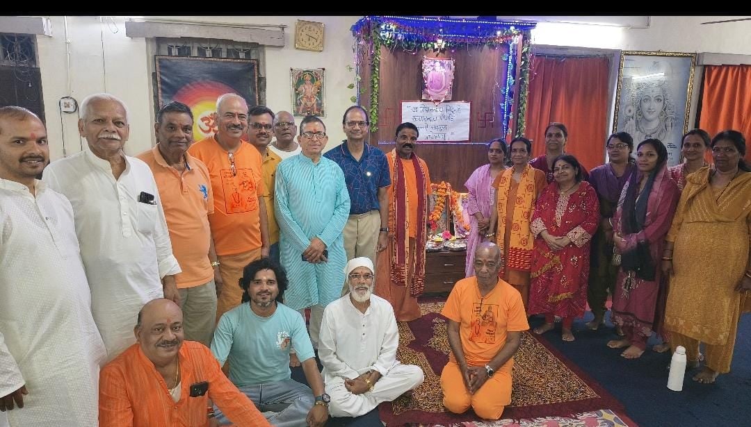 एच. ई. योग मित्र मंडल द्वारा नौ दिवसीय शारदीय नवरात्रि साधना शिविर का शुभारंभ