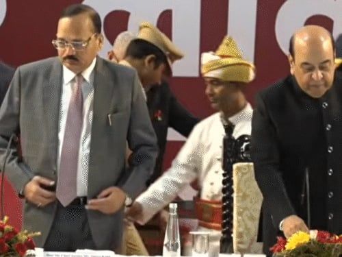 'शांतिपूर्ण प्रदर्शन छात्रों का मौलिक अधिकार, सुरक्षा न्यायपालिका करेगी':CJI सूर्यकांत बोले- कॉलेजियम की गोपनीयता जरूरी; CNLU में कानून के छात्रों से किया संवाद