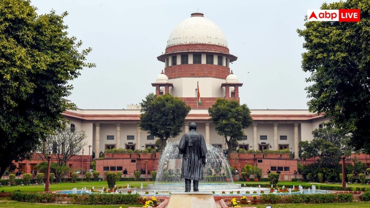 अहमदाबाद सीरियल ब्लास्ट केस: दोषी की फांसी पर SC की रोक, गुजरात सरकार को जारी नोटिस