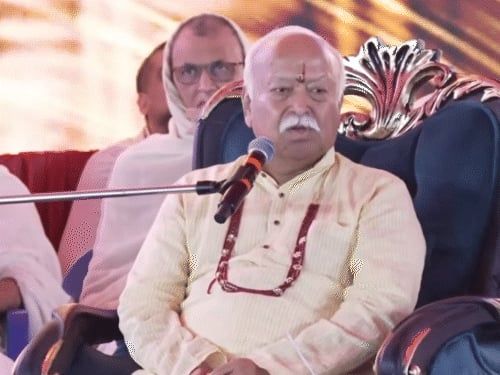 भागवत बोले- धर्म संकट में आया तो देश खामियाजा भुगतेगा:धर्म और राष्ट्र अलग-अलग नहीं, दोनों एक-दूसरे पर निर्भर
