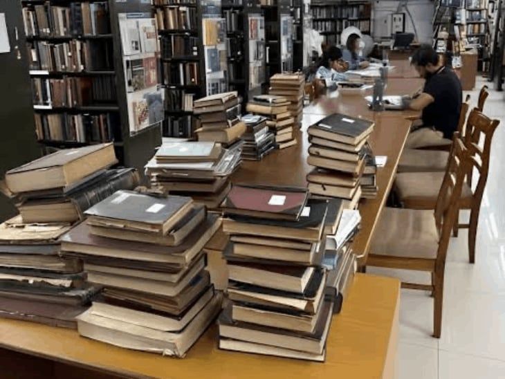 सुप्रीम कोर्ट ने 135 साल पुरानी लाइब्रेरी पर जवाब मांगा:सरकार से पूछा- सेंट्रल विस्टा में 8.5 लाख किताबों के लिए कितनी जगह, क्या 2 कमरे मिलेंगे