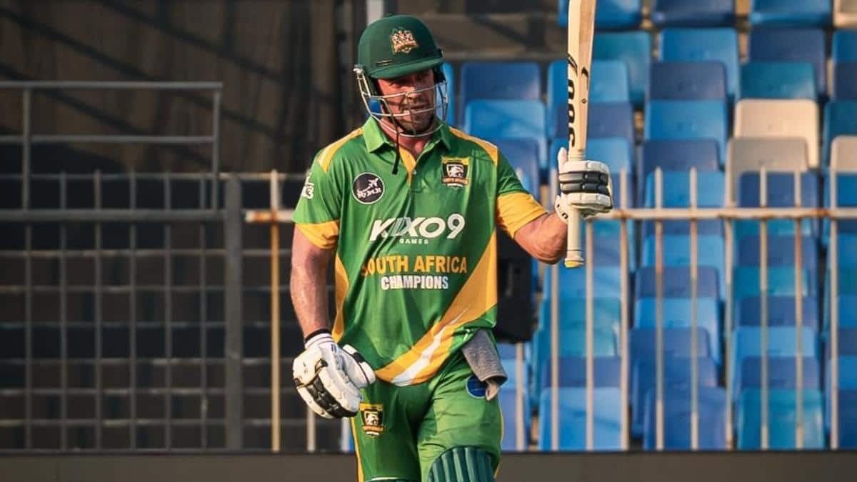 11 छक्के 6 चौके, एबी डिविलियर्स ने ऑस्ट्रेलिया के खिलाफ 277 के स्ट्राइक रेट से ठोका शतक