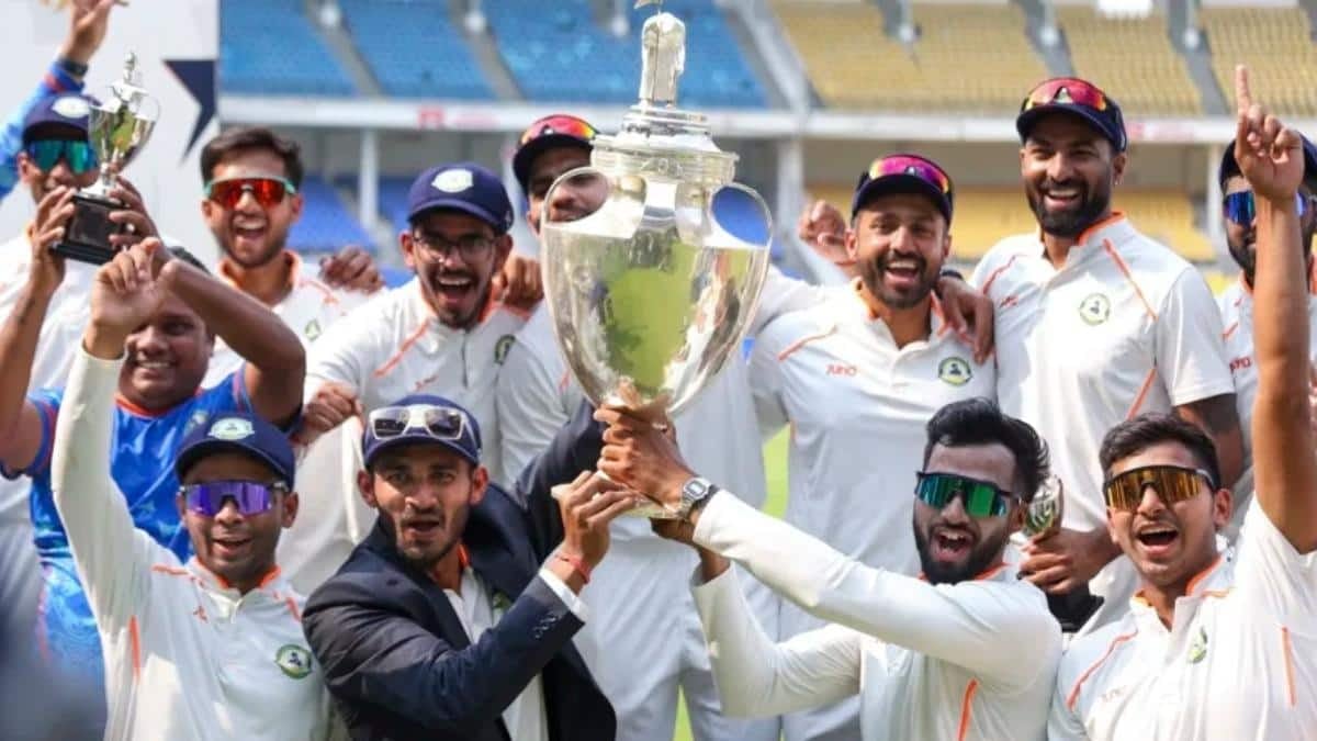 कब और कहां लाइव देखें रणजी ट्रॉफी के मैच? पहले दिन एक्शन में होंगे सिराज-राहुल