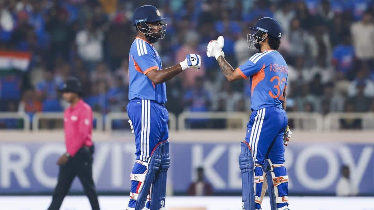 IND vs WI 3rd T20 Live Score: अर्शदीप ने किया शाइ होप को क्लीन बोल्ड, वेस्टइंडीज को बनाने है 224 रन