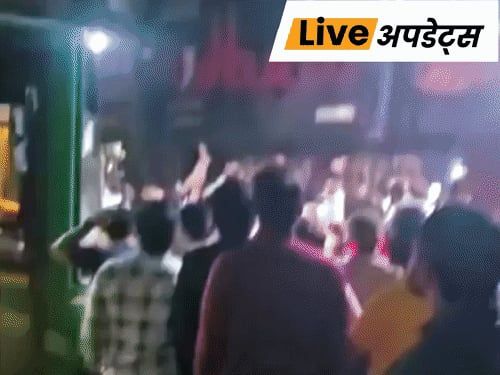 भास्कर अपडेट्स:दिल्ली में रेस्टोरेंट के किचन में लगी आग, लोग पहली मंजिल से कूदे, सभी सुरक्षित