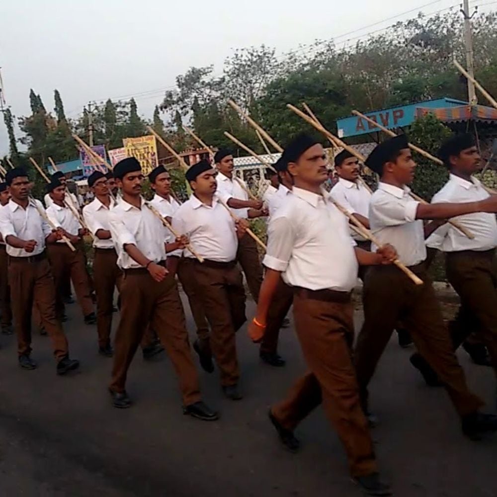 मद्रास हाईकोर्ट ने कहा-तमिलनाडु सरकार लोगों को दुश्मन समझ रही:पुलिस से पूछा- RSS मार्च को जम्मू-कश्मीर में भी परमिशन, यहां क्यों नहीं
