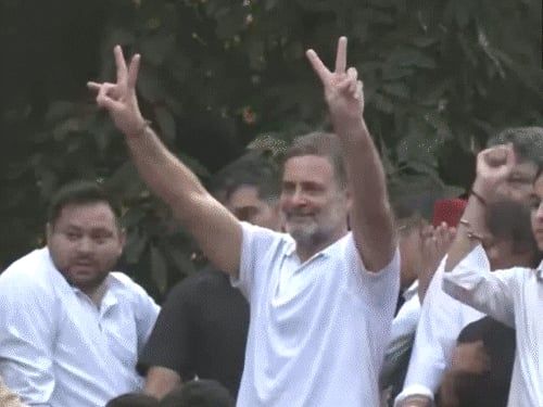 सुप्रीम कोर्ट में SIR के खिलाफ आज सुनवाई:राहुल समेत 13 नेताओं ने 3 दिन पहले याचिका लगाई; डेटा ऑडिट, कानूनी जांच की मांग