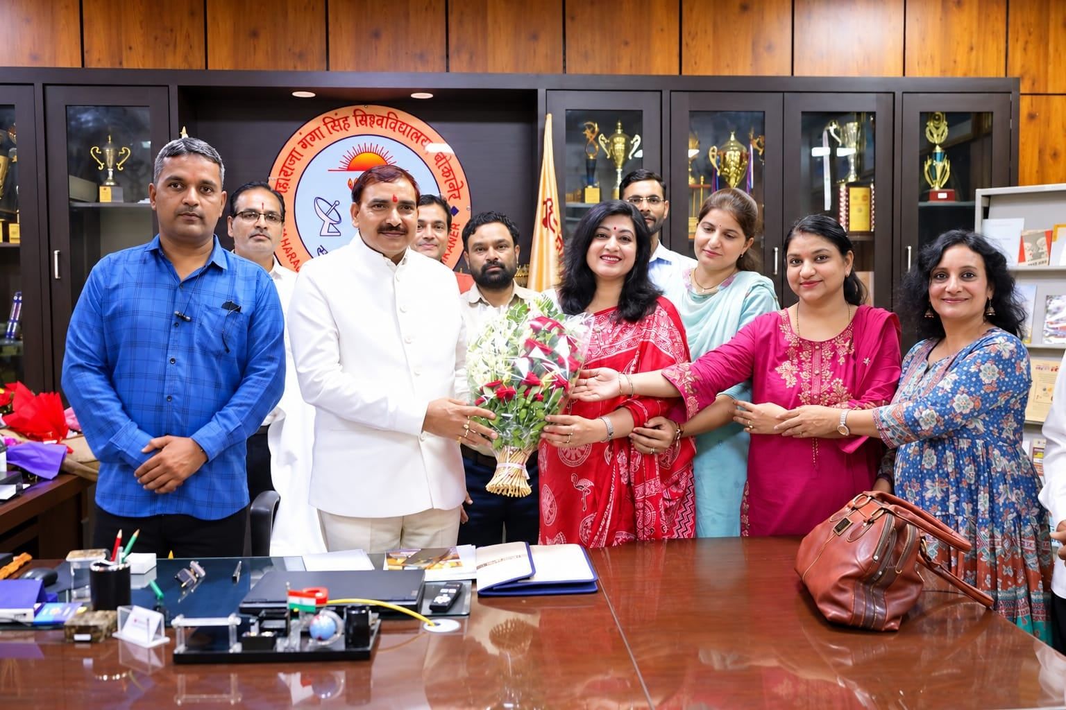 प्रो. बिश्नोई ने संभाला एमजीएसयू कुलगुरु का पदभार