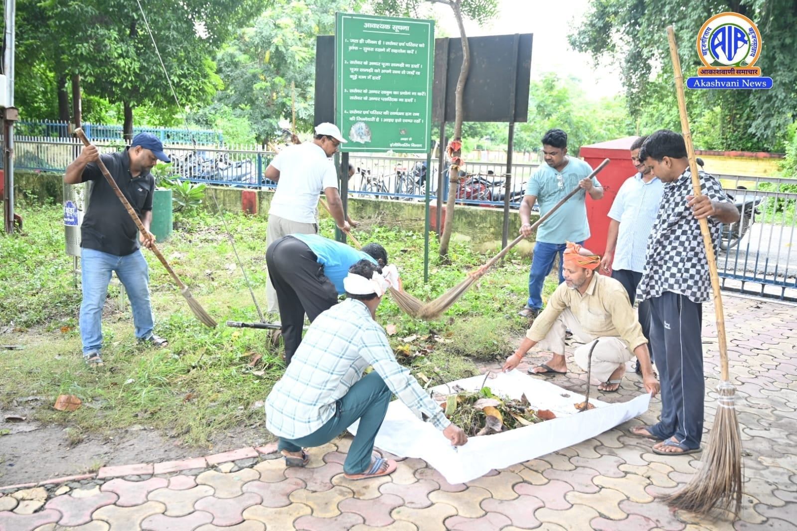 स्वच्छ एवं पर्यावरण-अनुकूल बरेका के निर्माण में जनभागीदारी का आह्वान