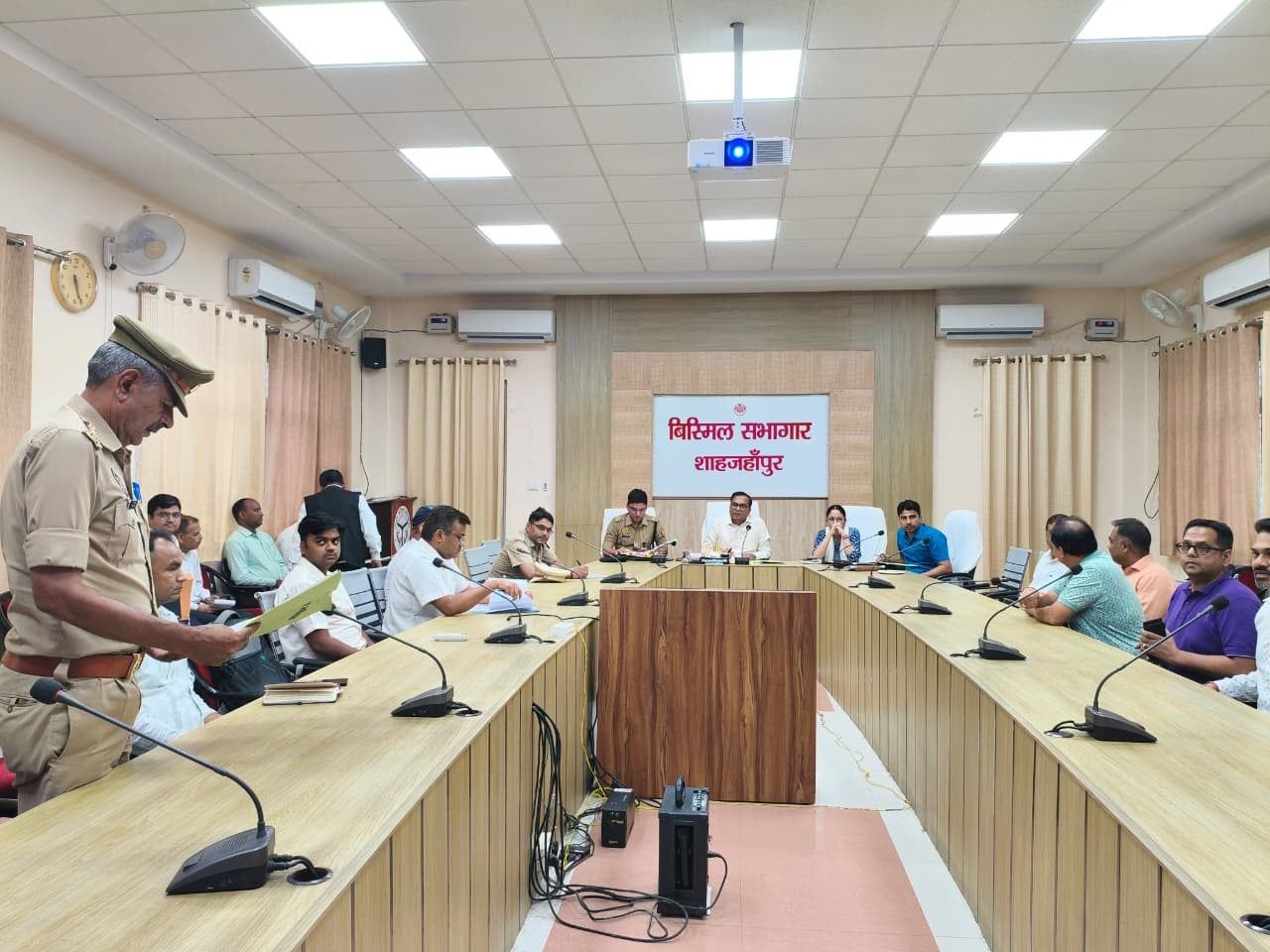 अवैध शराब की बिक्री पर जिला प्रशासन सख्त