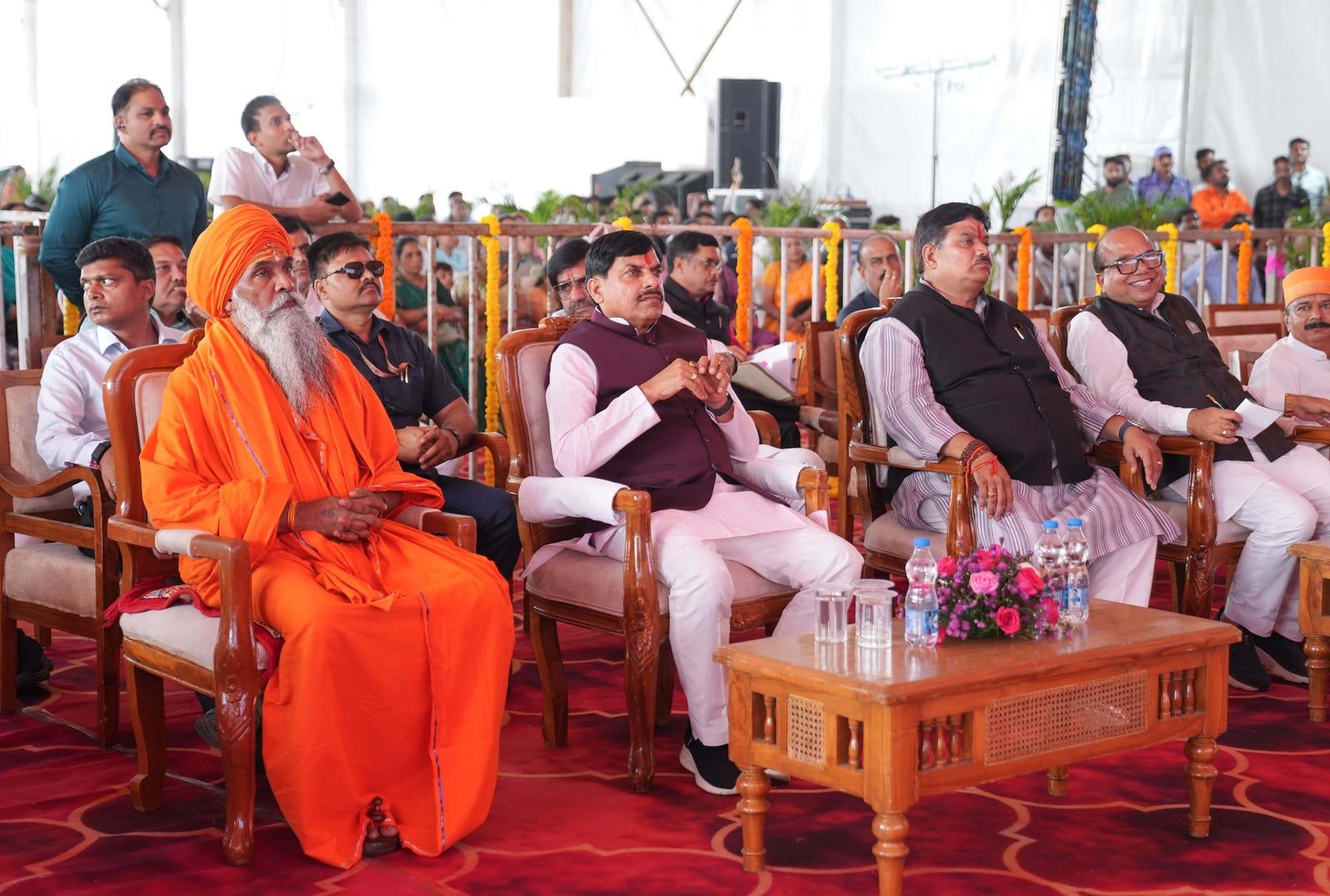 उज्जैन में CM मोहन यादव ने जनप्रतिनिधियों के साथ सुनी ‘मन की बात’, नदी स्वच्छता की पहल को PM मोदी ने सराहा