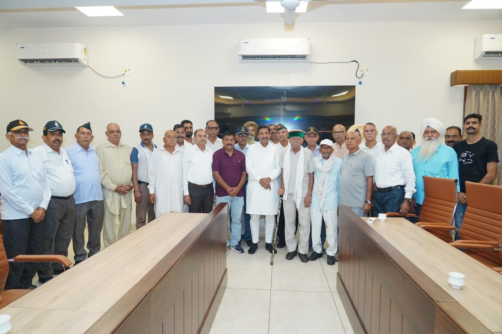 हरोली में 3.50 करोड़ से बनेगा पूर्व सैनिक भवन, एक करोड़ से अधिक की पहली किश्त जारी