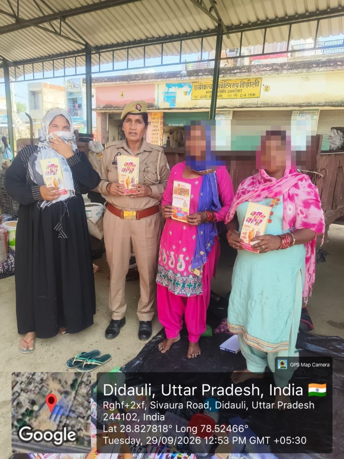 मिशन शक्ति के तहत महिलाओं और छात्राओं को सुरक्षा के प्रति किया जागरूक