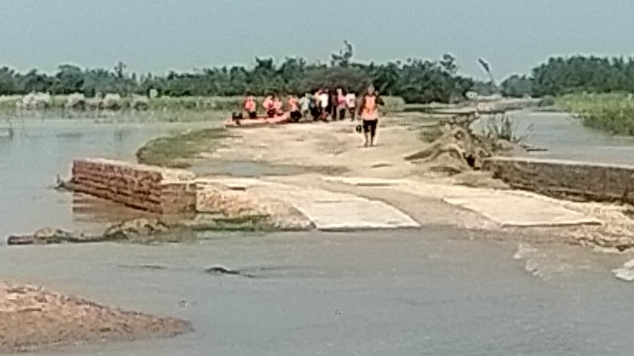यूपीः श्रावस्ती में राप्ती नदी का बढ़ा जलस्तर, 24 घंटे अलर्ट मोड पर कंट्रोल रूम, राहत-बचाव कार्य जारी
