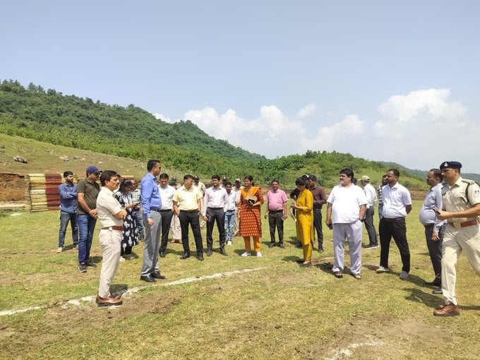 मंडला- मुख्यमंत्री के प्रस्तावित दौरे को लेकर कलेक्टर ने किया स्थल निरीक्षण