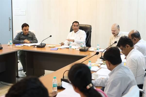 नवाचार और नई कार्ययोजनाओं से बढ़ेगा मत्स्य उत्पादन : राज्यमंत्री श्री पंवार
